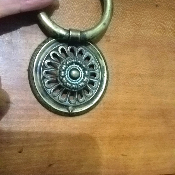 Antique Art Deco Pull Knobs set of 8 - Picture 5 of 14